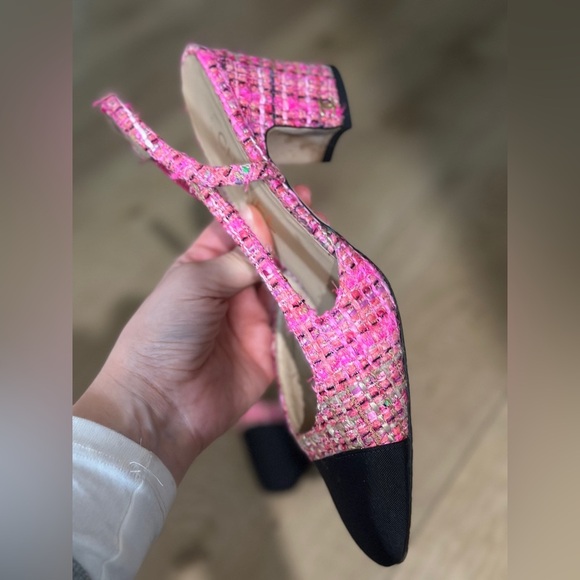 Chanel Pink tweed slingbacks size 39. Pre owned excellent condition - Picture 13 of 16